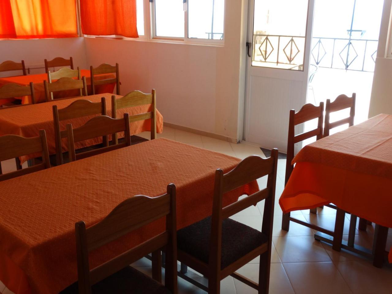 Yria Residencial Bed & Breakfast Porto Novo  Exterior photo